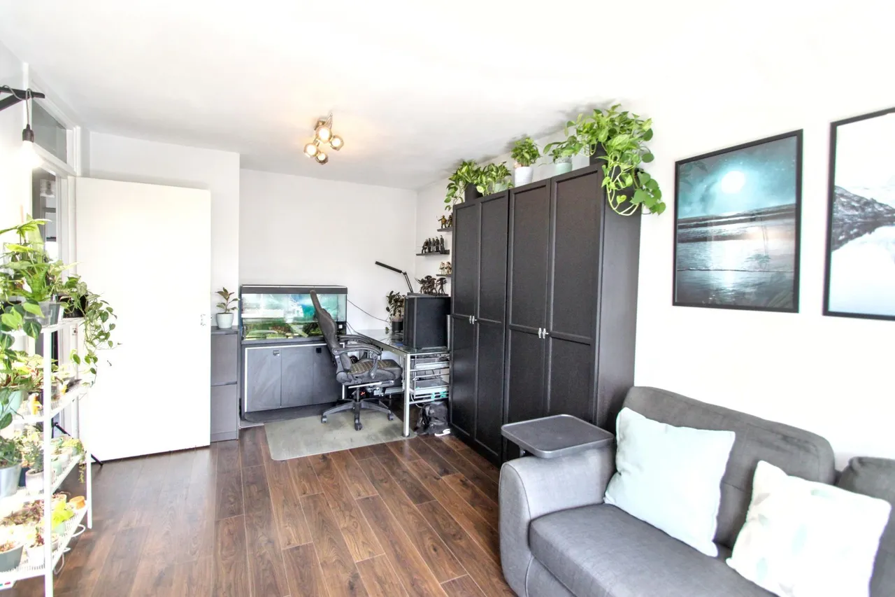 West Grove, Woodford Green, IG8, photo 5