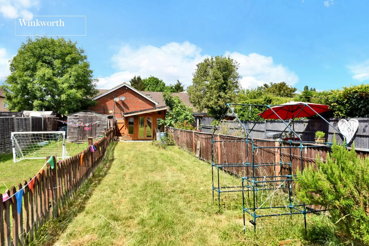 Longfellow Road, Worcester Park, KT4, photo 2