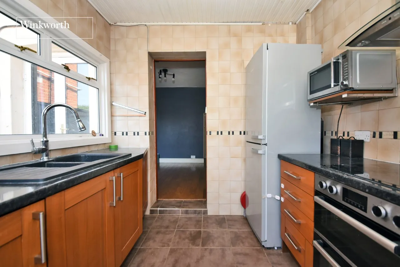 Longfellow Road, Worcester Park, KT4, photo 6