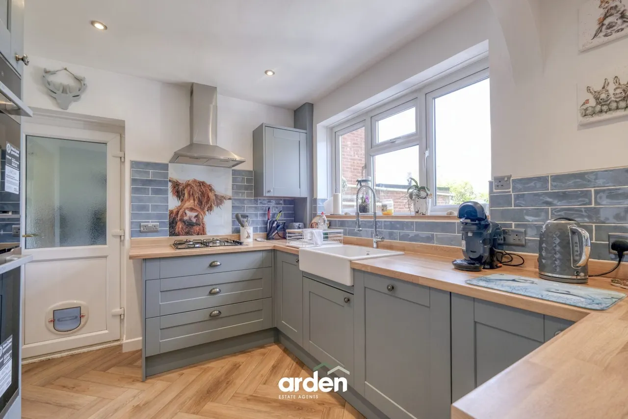 Forest Close, Lickey End, B60, photo 4