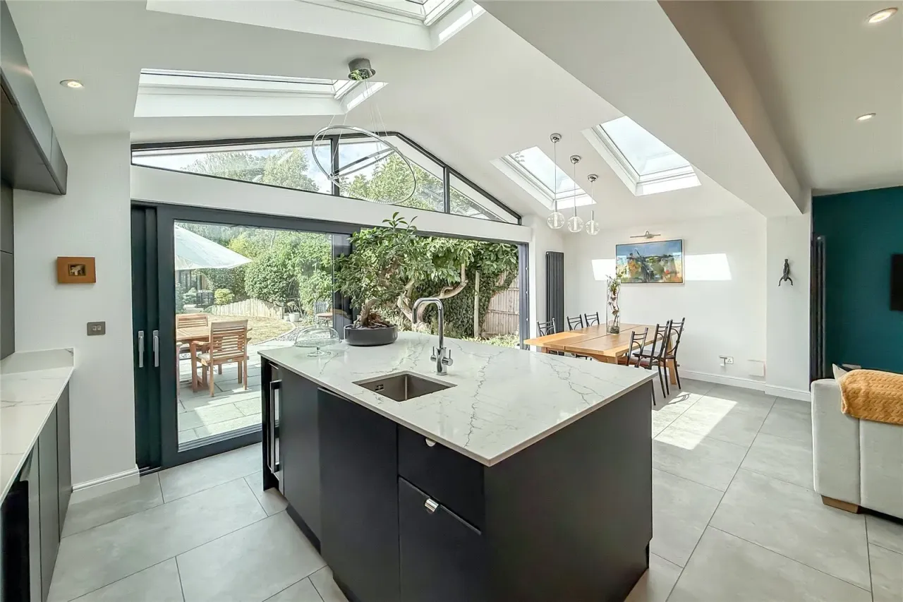 Stanley Avenue, St. Albans, Hertfordshire, AL2 3AZ, photo 3