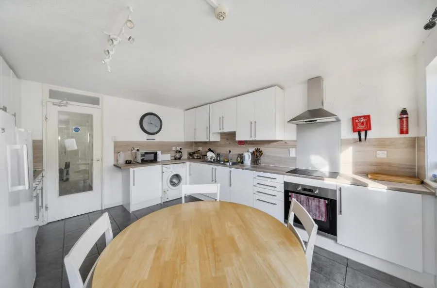 Helford Place, Fishermead, MK6, photo 3