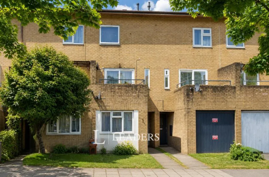 5 bed house for sale, Helford Place, Fishermead, MK6