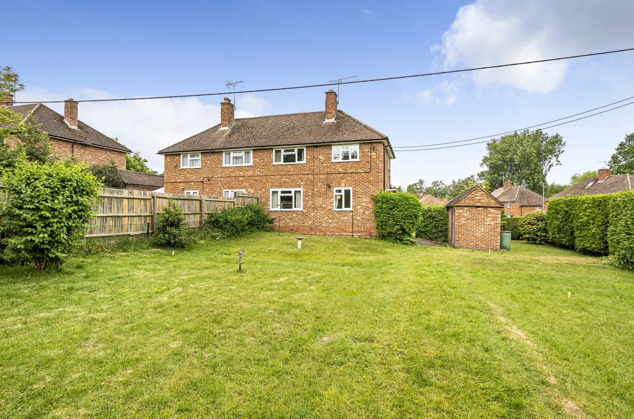 Wickham Close, Church Crookham, Fleet, Hampshire, GU52 6NU, photo 6