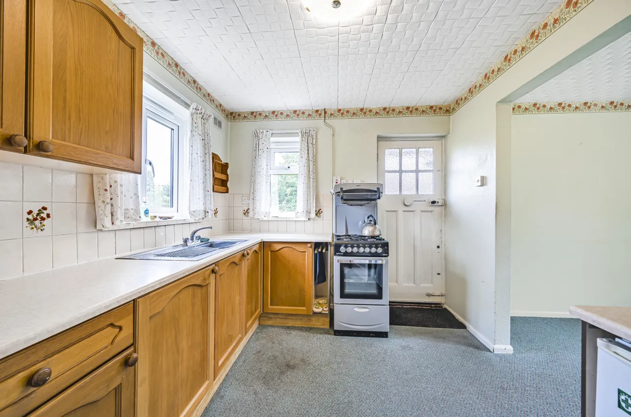 Wickham Close, Church Crookham, Fleet, Hampshire, GU52 6NU, photo 12