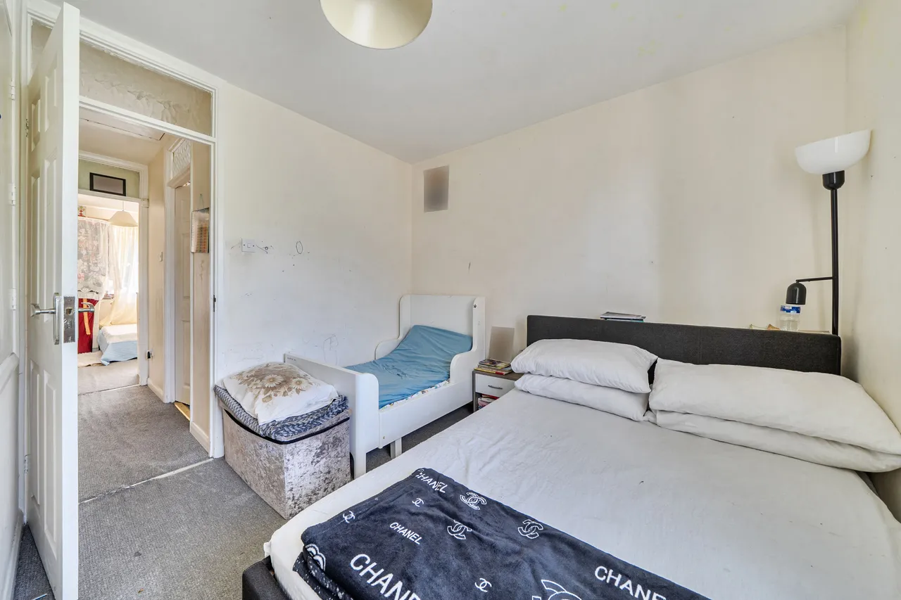 161 Abbeyfields Close, London, photo 5