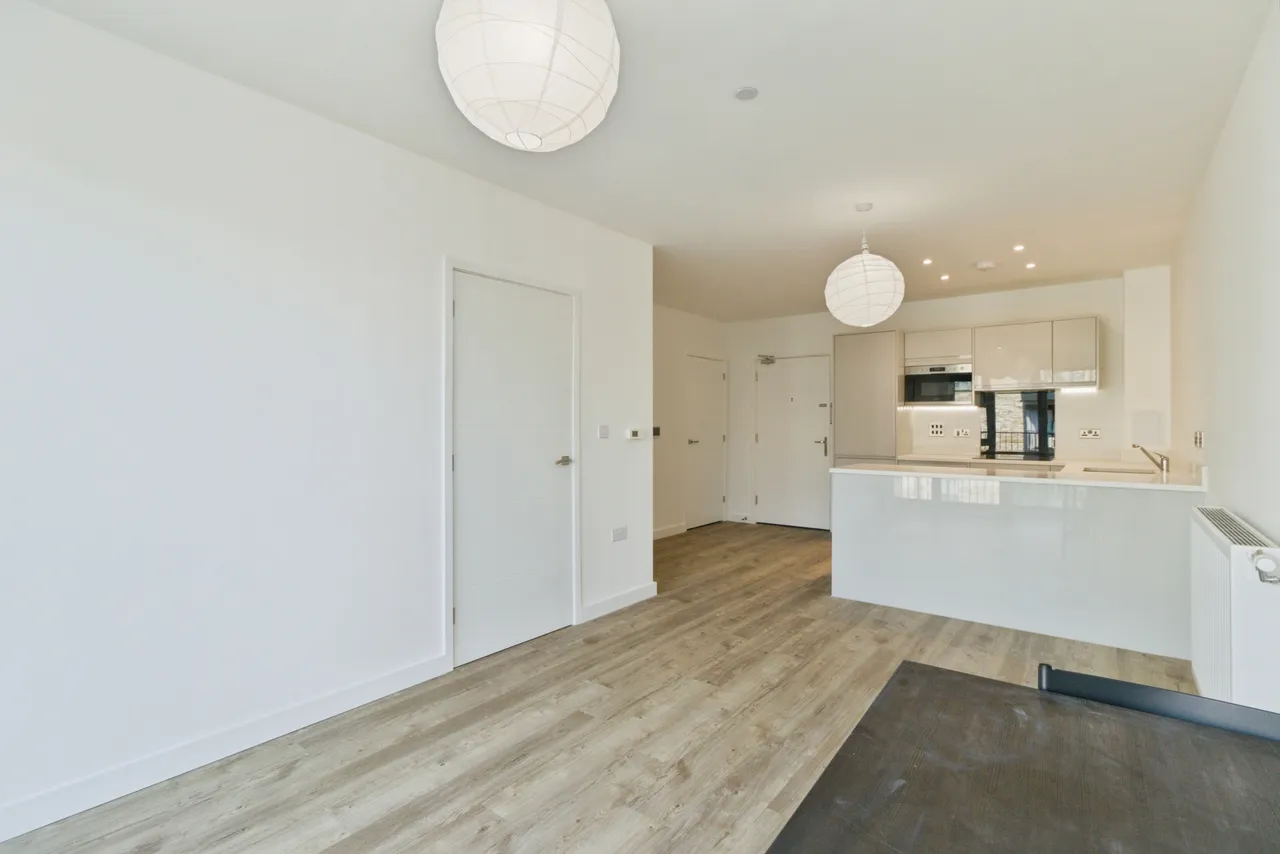 Vousden Grove, London, SE28, photo 24
