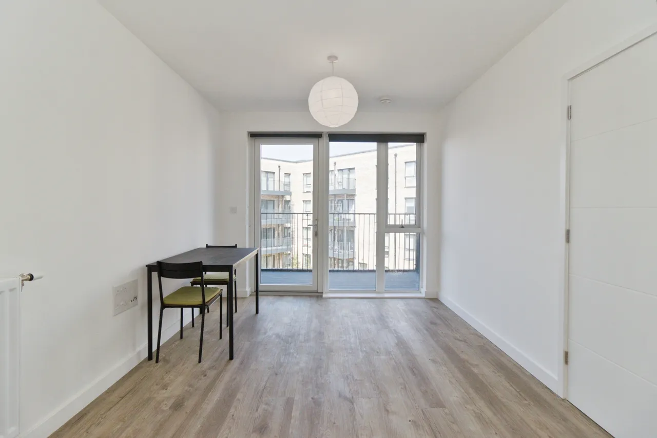 Vousden Grove, London, SE28, photo 21