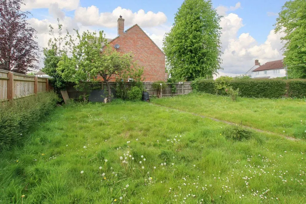 Lower Icknield Way, Aston Clinton, Buckinghamshire, HP22 5JS, photo 4