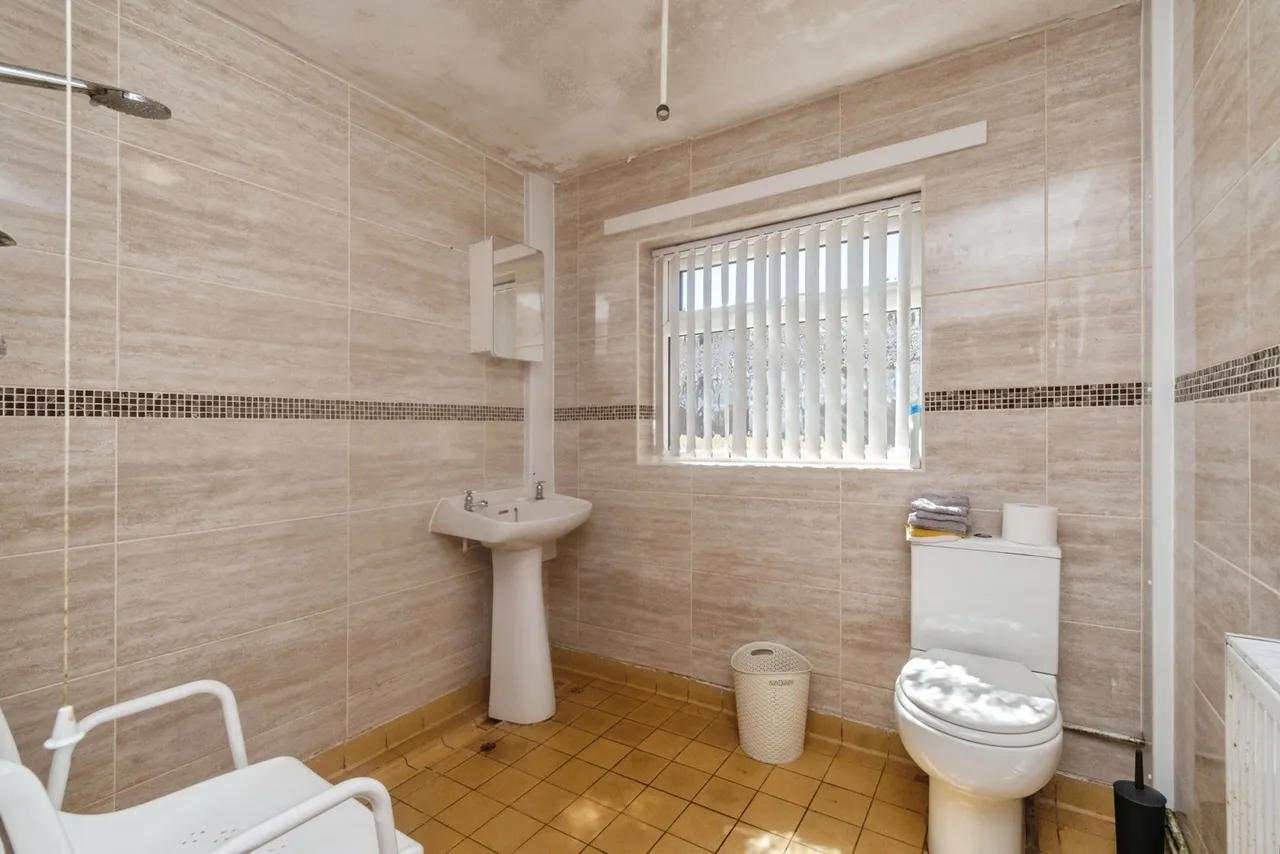 Weston Drive, Cheslyn Hay, Walsall, WS6, photo 13