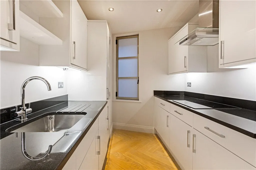 Queen Elizabeth Street, London, SE1, photo 6