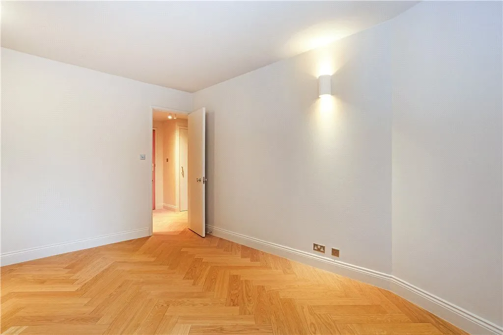 Queen Elizabeth Street, London, SE1, photo 23