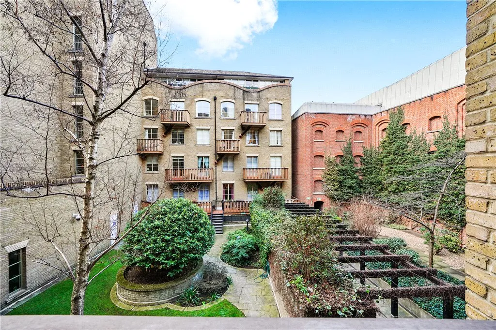 Queen Elizabeth Street, London, SE1, photo 11