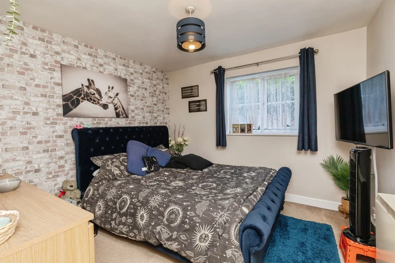 Hay Leaze, Yate, BS37, photo 12