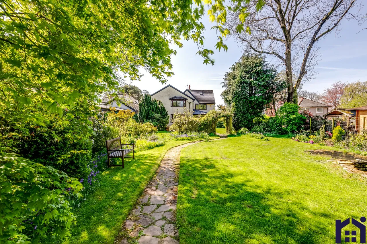 Euxton Lane, Chorley, PR7 1PS, photo 6