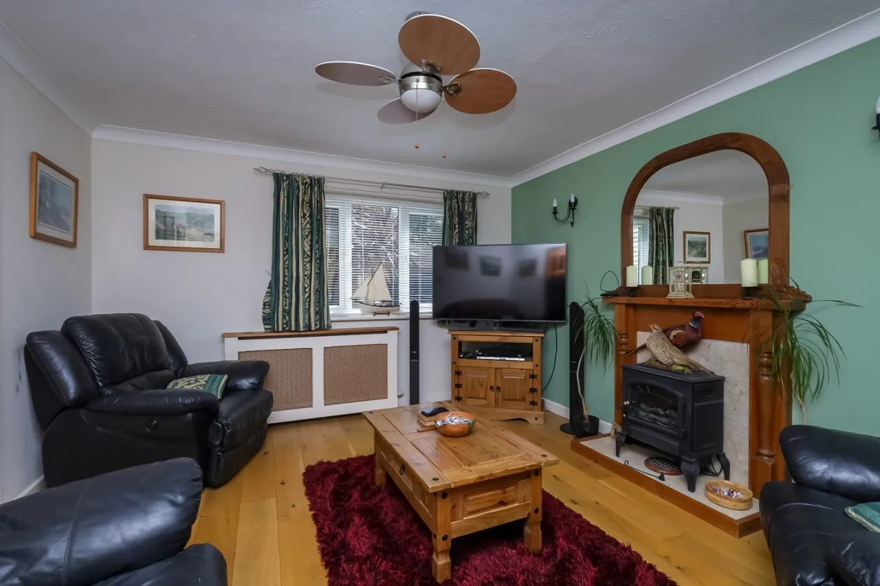 Hawkstown View, Hailsham, photo 2