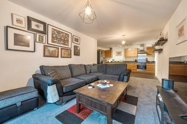 Kingman Way, Newbury, RG14, photo 5