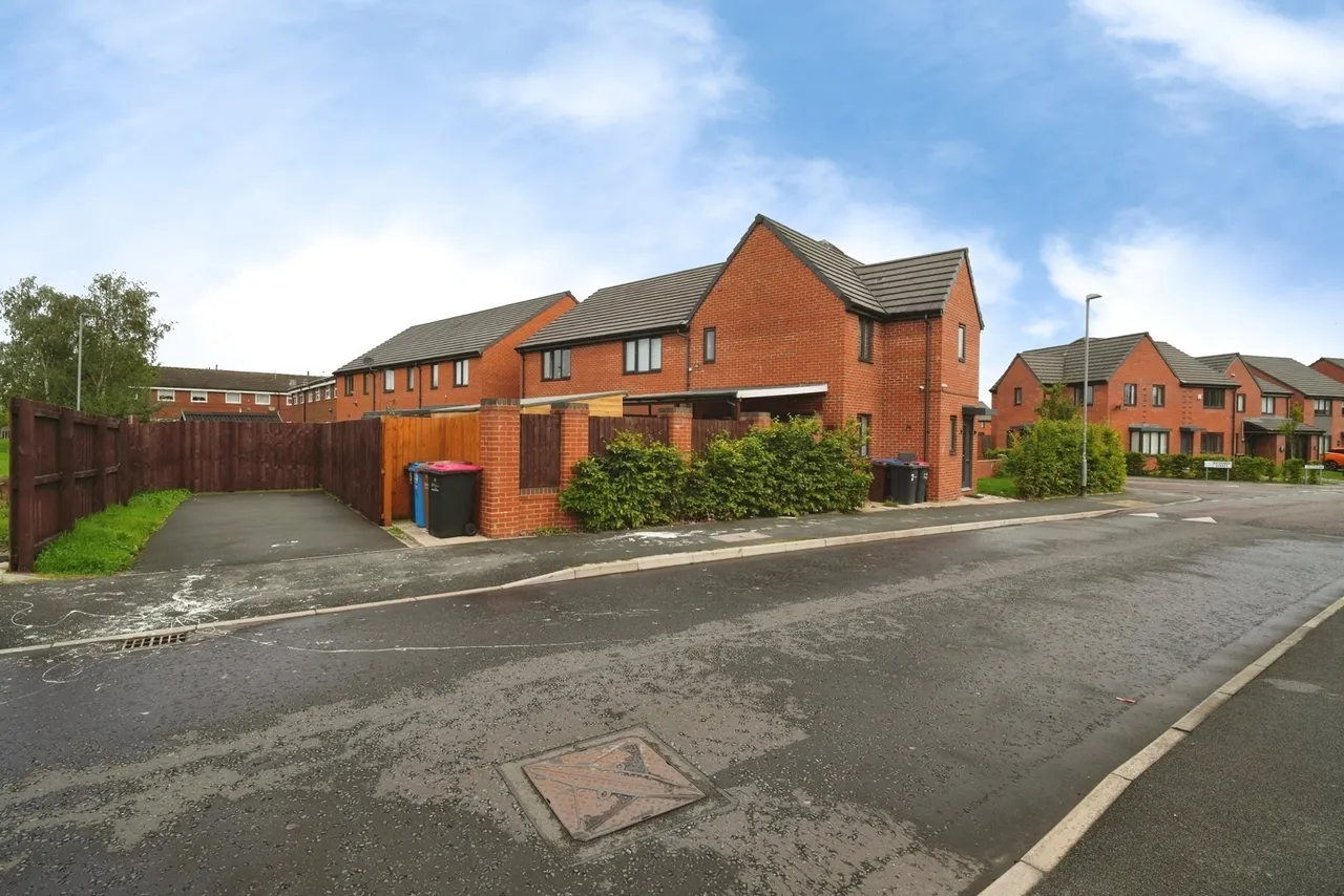 Eagle Drive, Salford, M6, photo 14