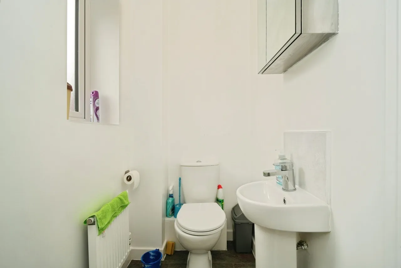 Eagle Drive, Salford, M6, photo 12