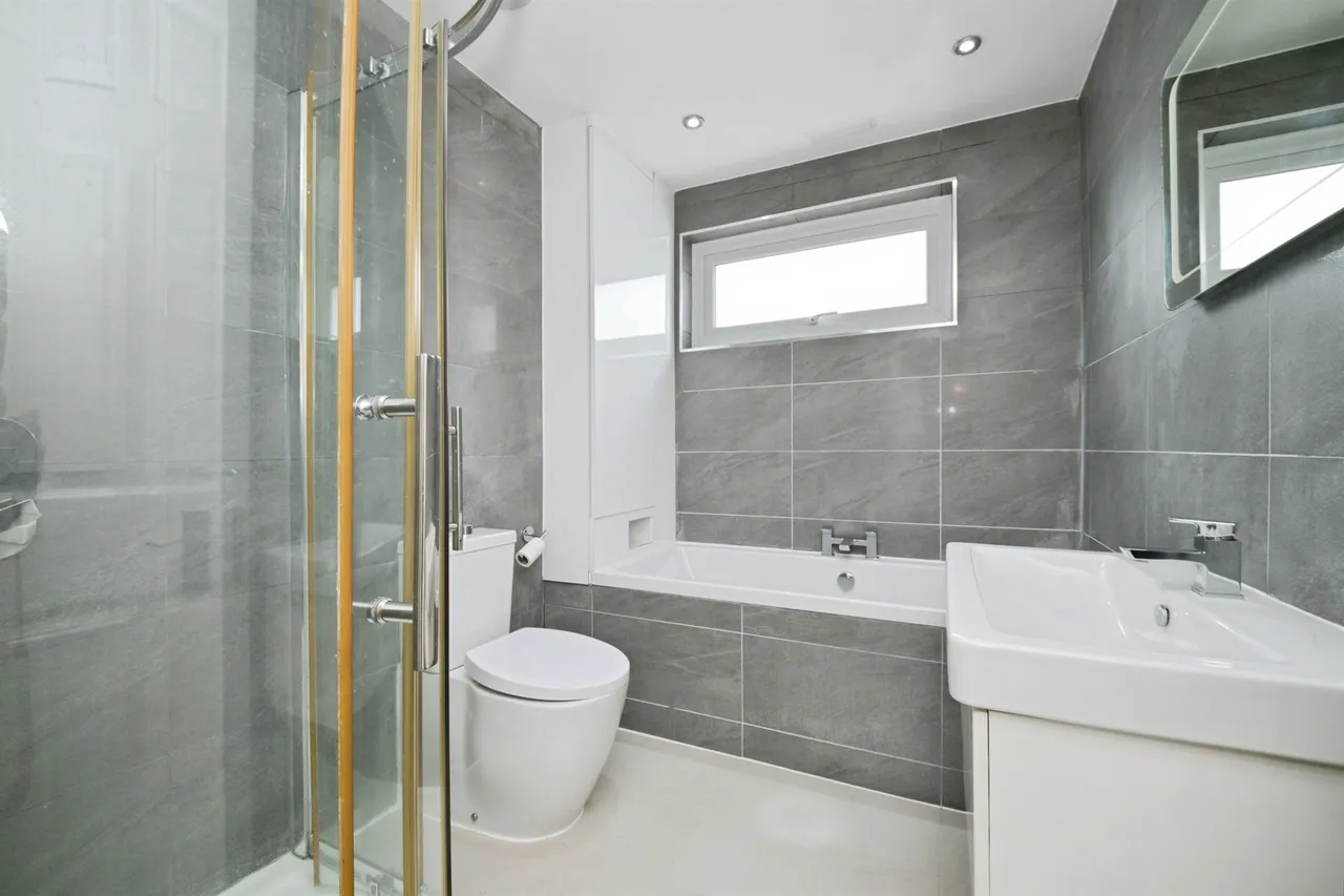 Tunfield Road, Hoddesdon, photo 10
