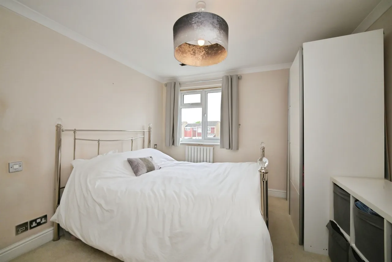 Tunfield Road, Hoddesdon, photo 11