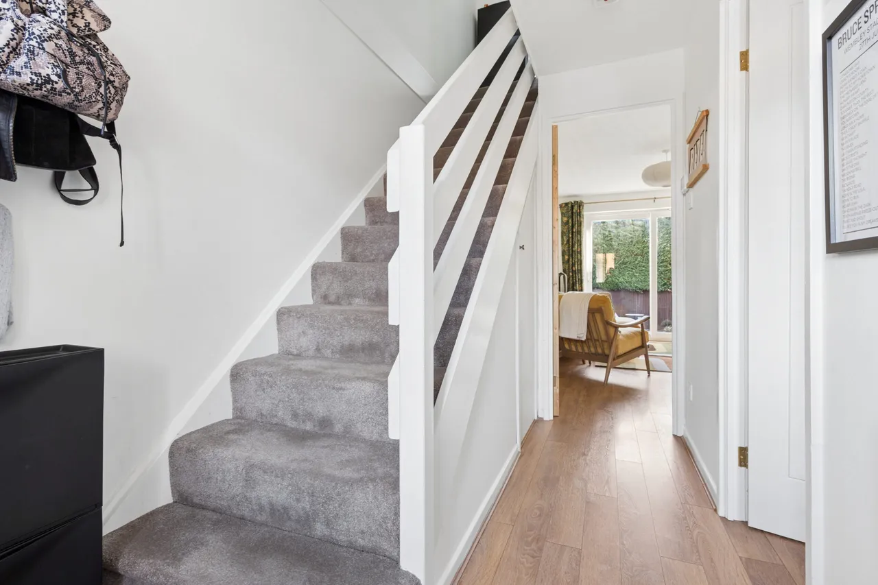 Greensward, Bushey, WD23, photo 5