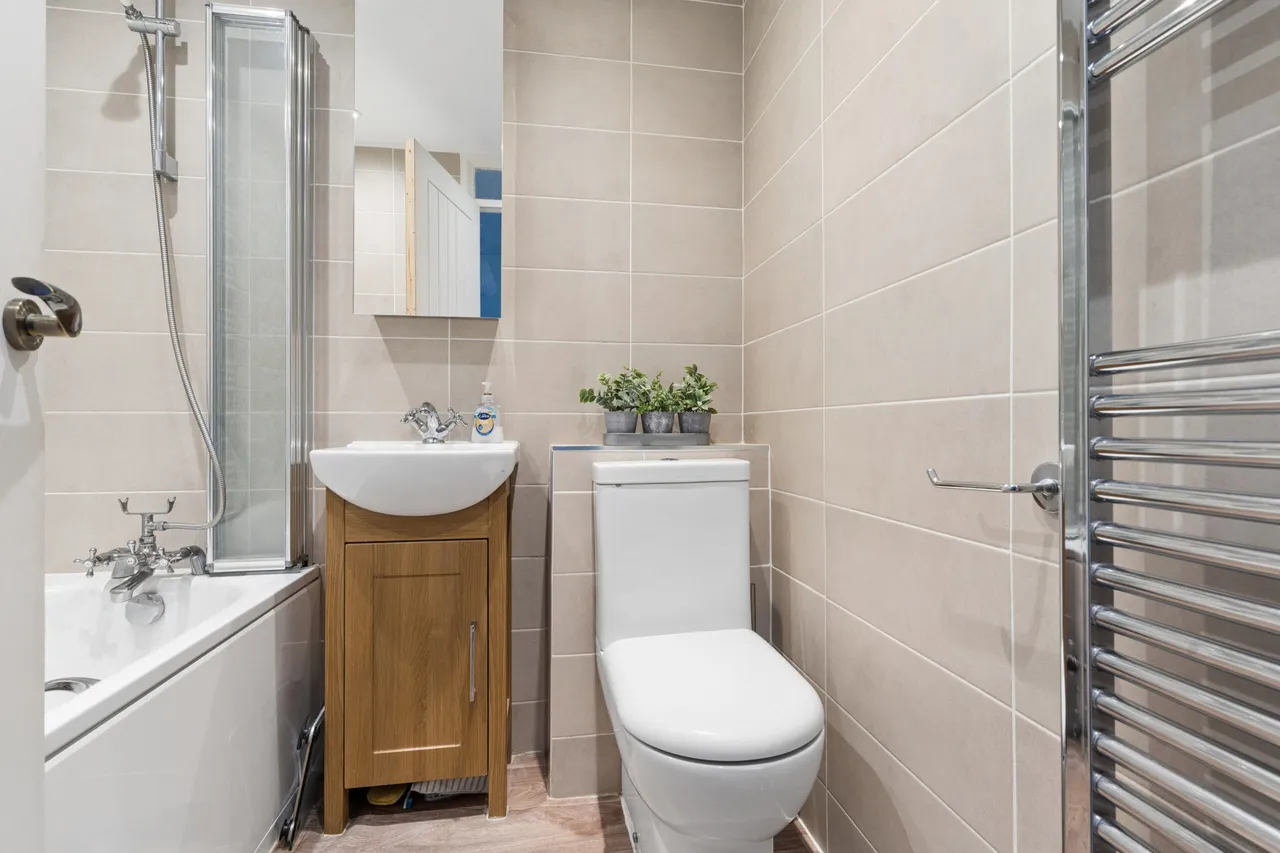 Greensward, Bushey, WD23, photo 10
