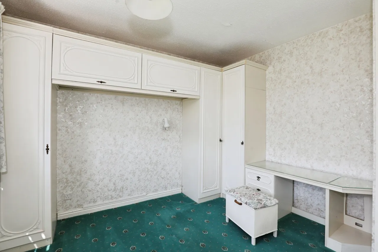 Pinewood Court, CREWE, Cheshire, CW2, photo 10