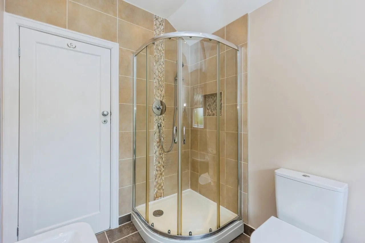 Ludford Grove, Sale, Greater Manchester, M33, photo 17