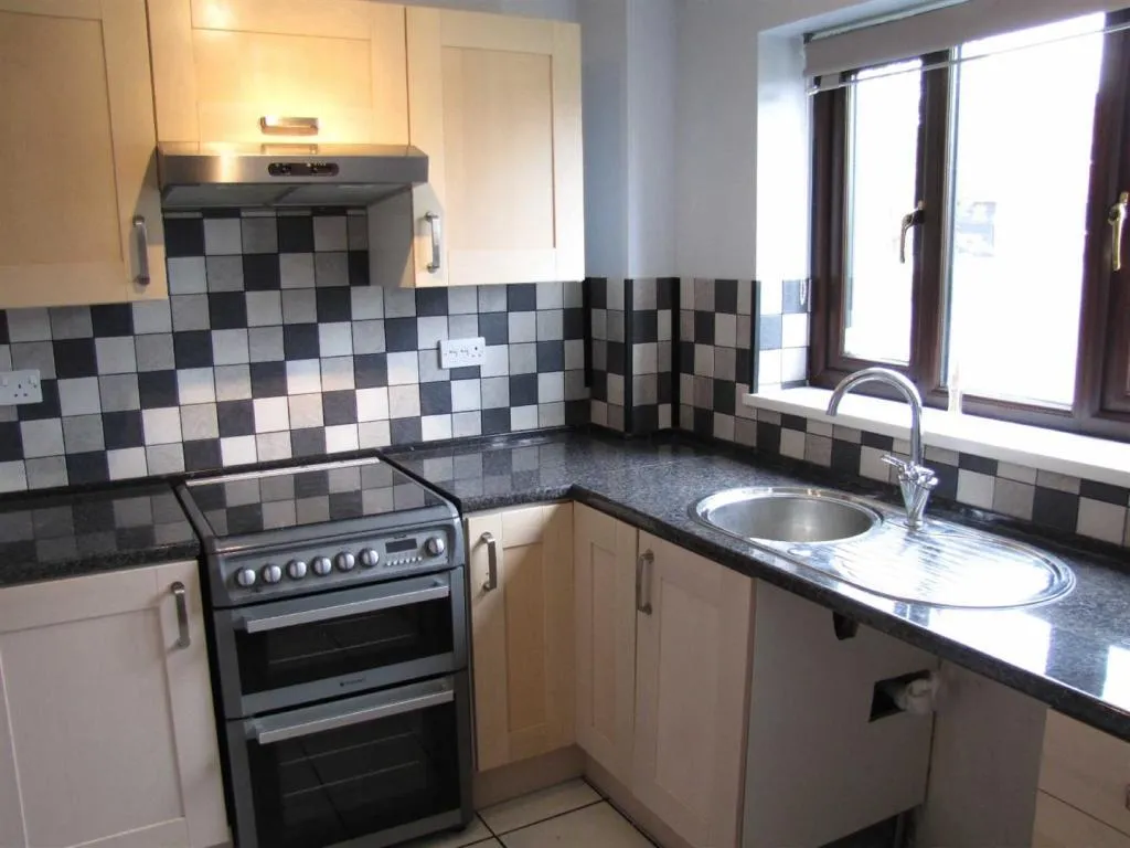 Whilton Crescent, West Hallam, DE7, photo 3