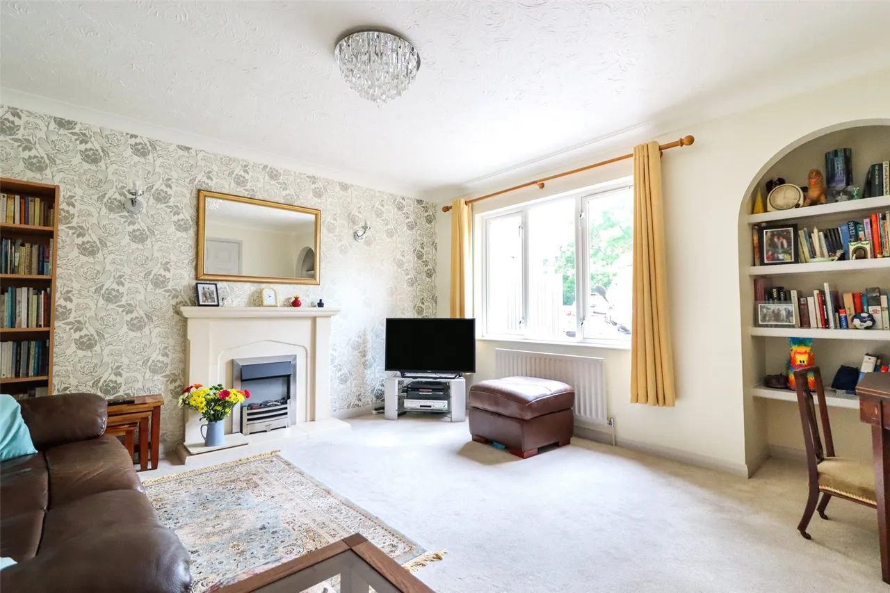 Jessett Drive, Church Crookham, Fleet, Hampshire, GU52 0XB, photo 4