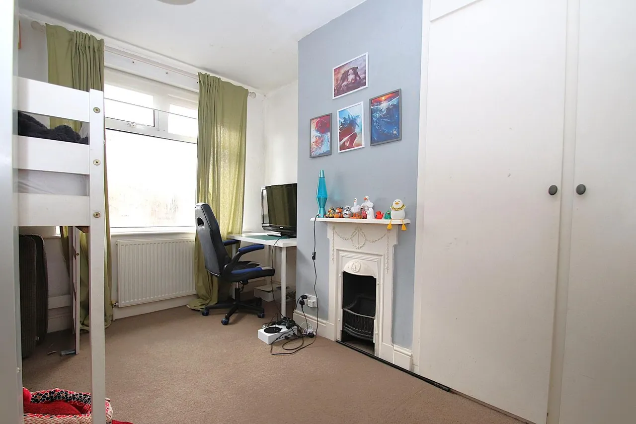 Leigh Road, Eastleigh, Eastleigh, Hampshire, SO50 9DW, photo 11