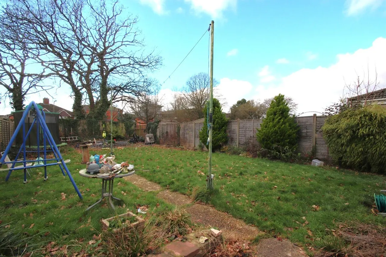 Leigh Road, Eastleigh, Eastleigh, Hampshire, SO50 9DW, photo 8