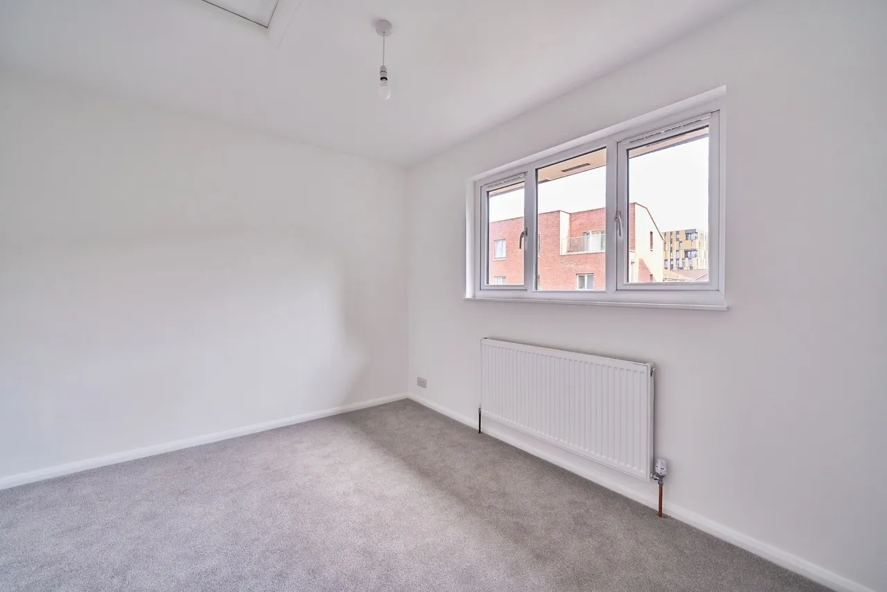 Tom Hood Close, LONDON, London, E15, photo 12