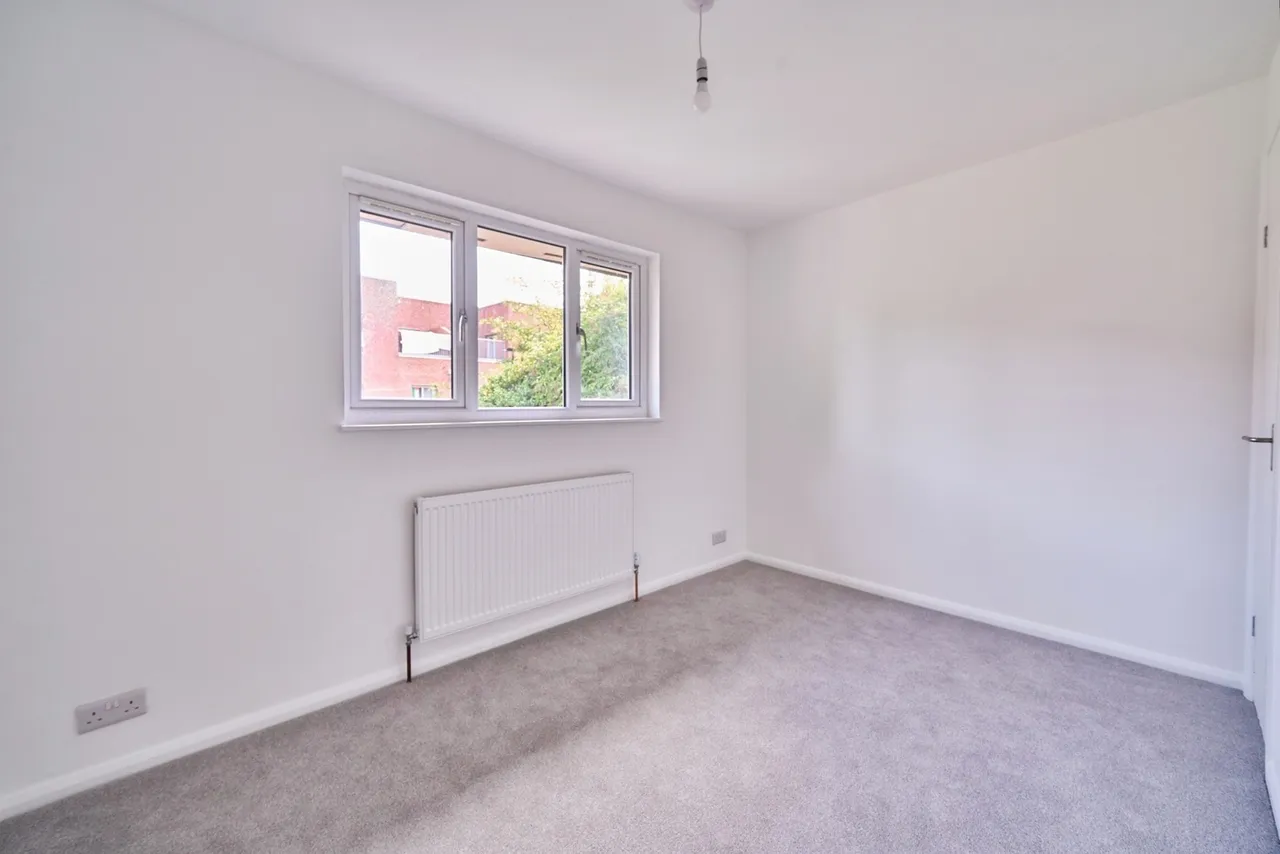 Tom Hood Close, LONDON, London, E15, photo 9