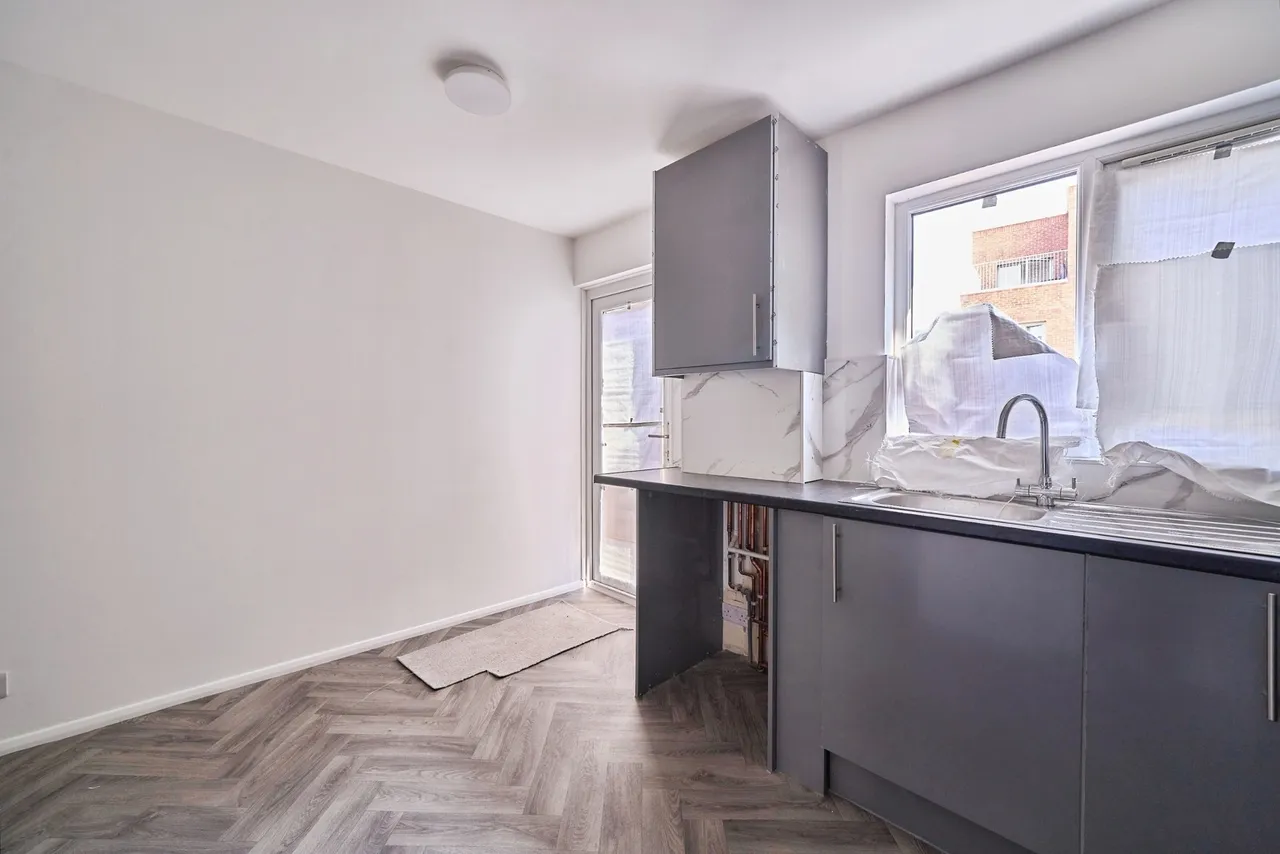 Tom Hood Close, LONDON, London, E15, photo 8