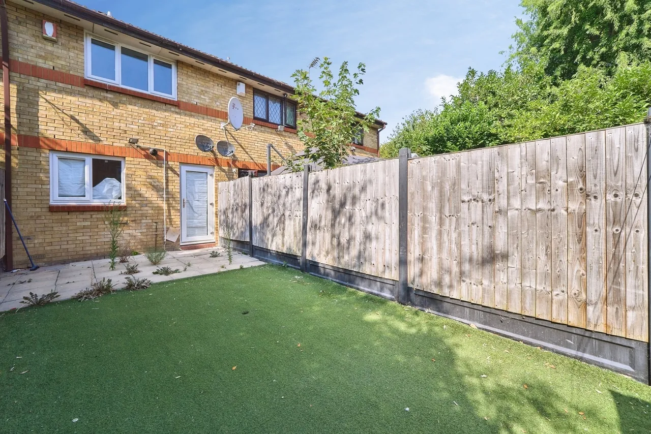 Tom Hood Close, LONDON, London, E15, photo 18