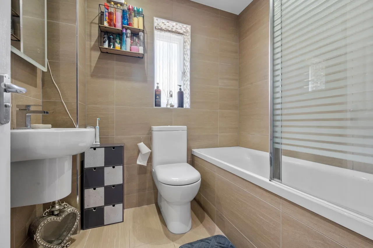 Shalebrook Close, Atherton, Manchester, Manchester, M46 0GJ, photo 14