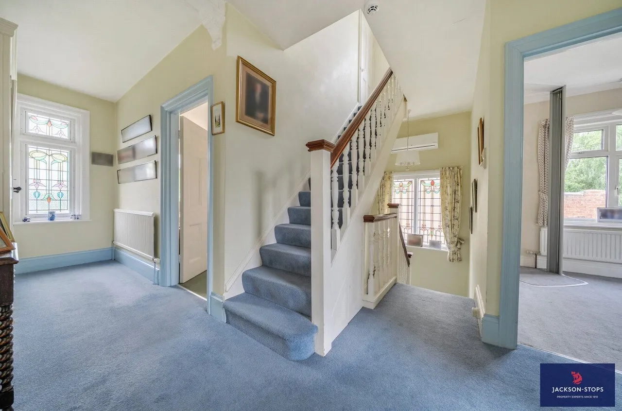 Northampton Road, Earls Barton, NN6, photo 5