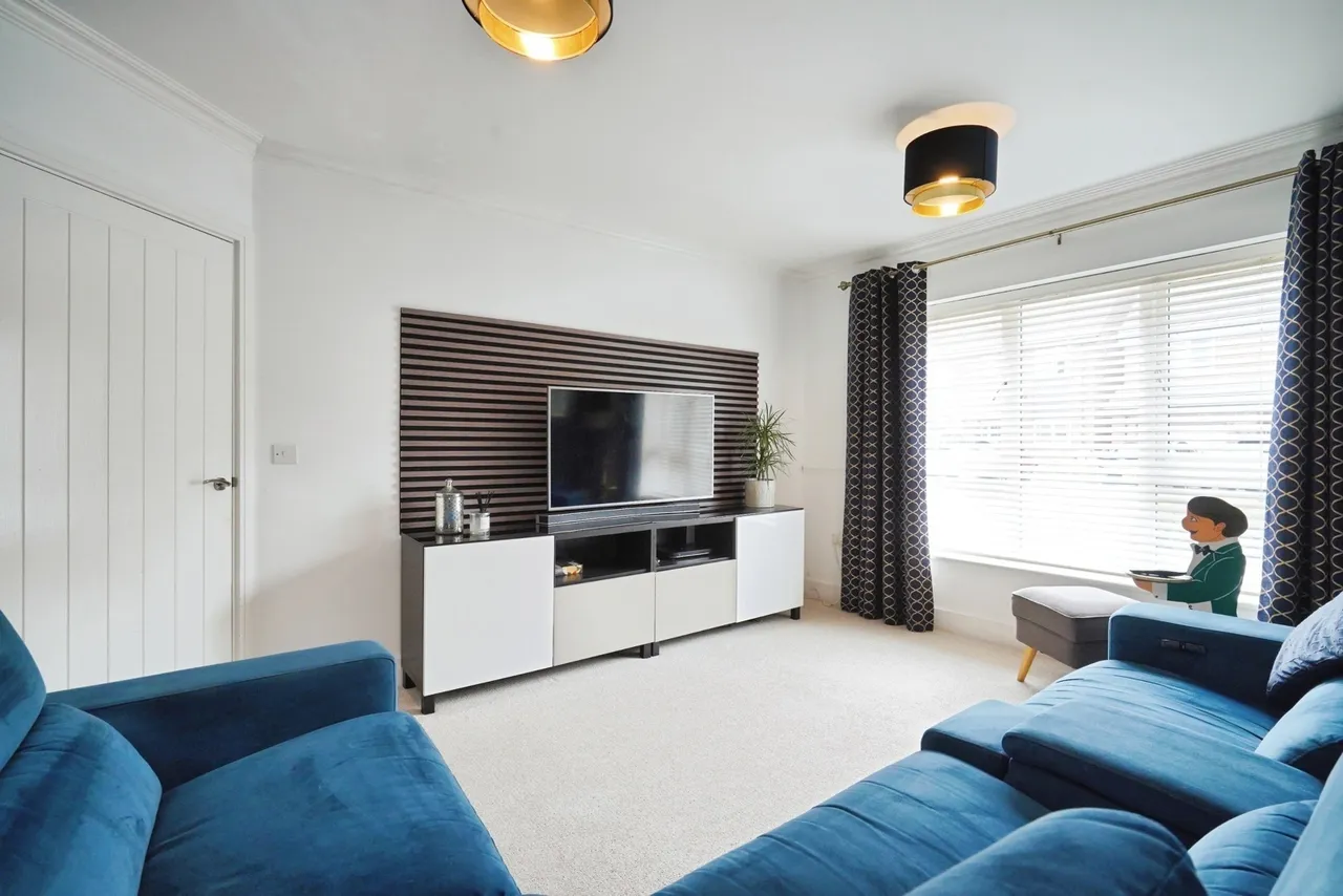 Rowan Drive, Branston, DE14, photo 7