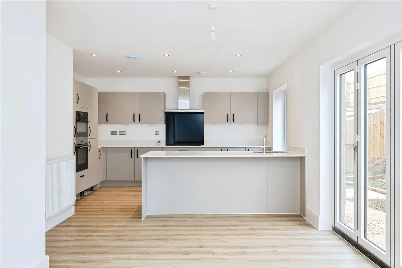 Brixham Road, Paignton, TQ4, photo 3