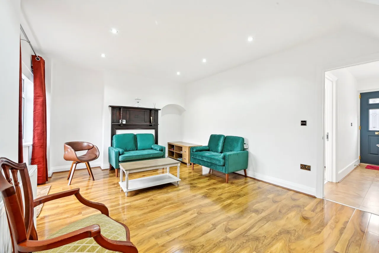 3 bedroom house for SHARERS (HMO licence) Court Way, London W3 0PZ, photo 12