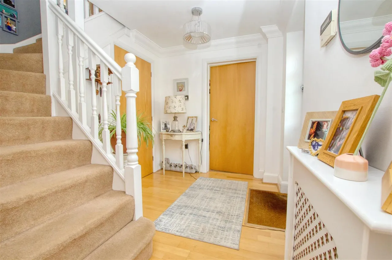 Lyons Place, Hedge End, Southampton, SO30 0JB, photo 14