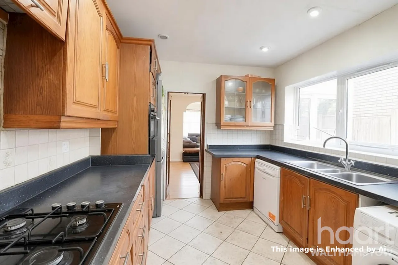 Kitchener Road, Walthamstow, E17, photo 6