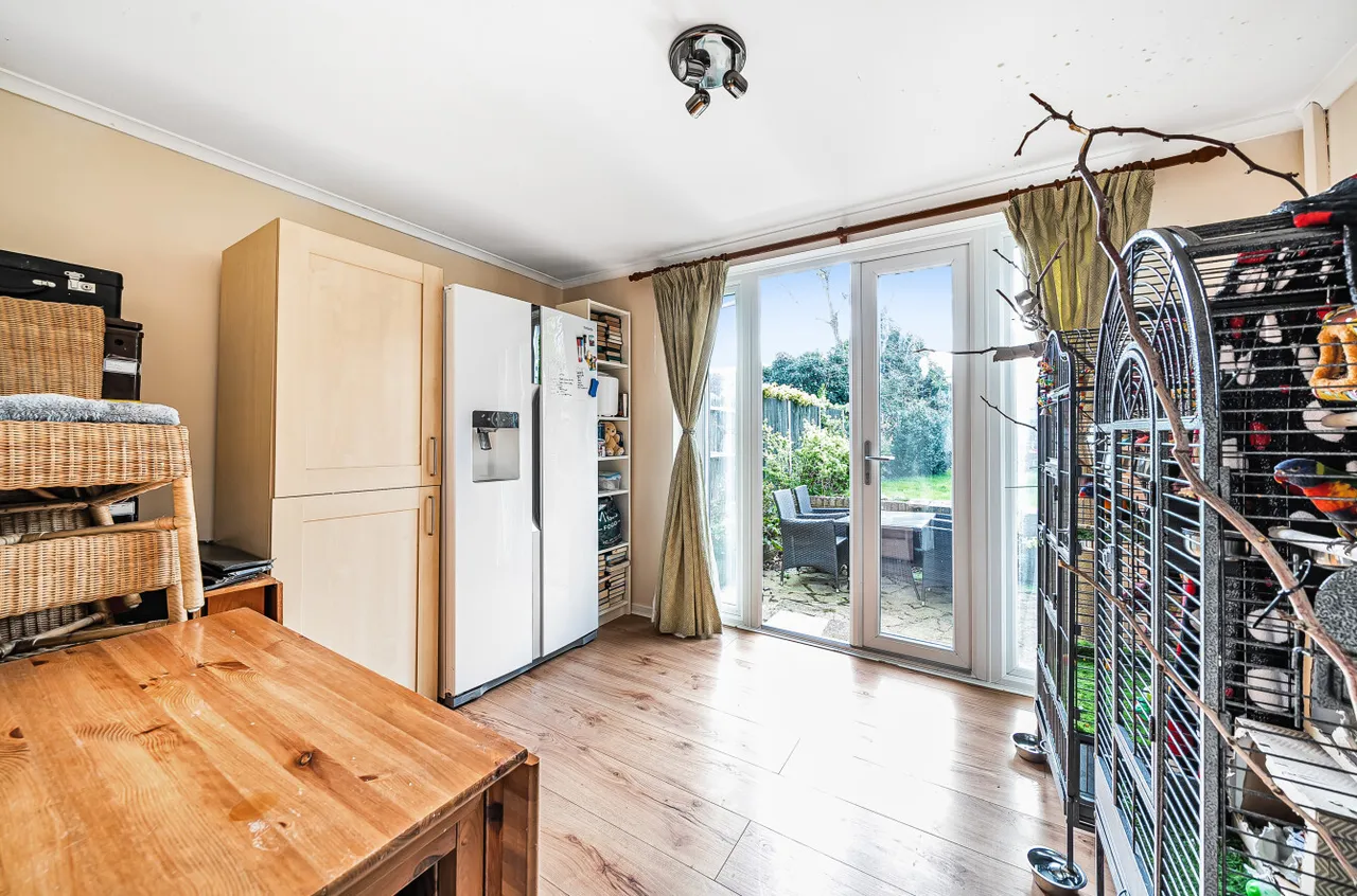 Cobbetts Walk, Bisley, Woking, Surrey, GU24 9DU, photo 7
