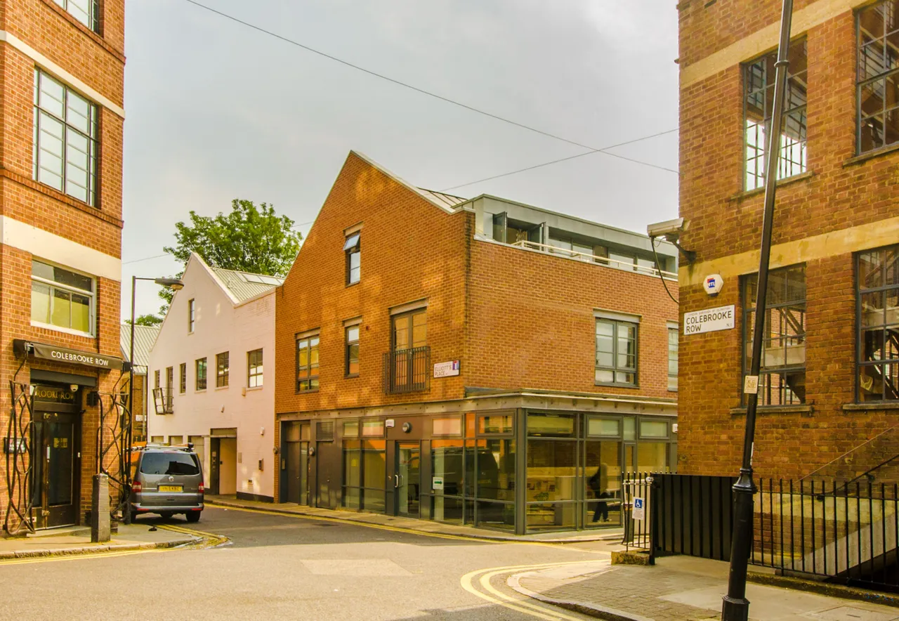 Apartment 1, 11 Elliotts Place, London, photo 10