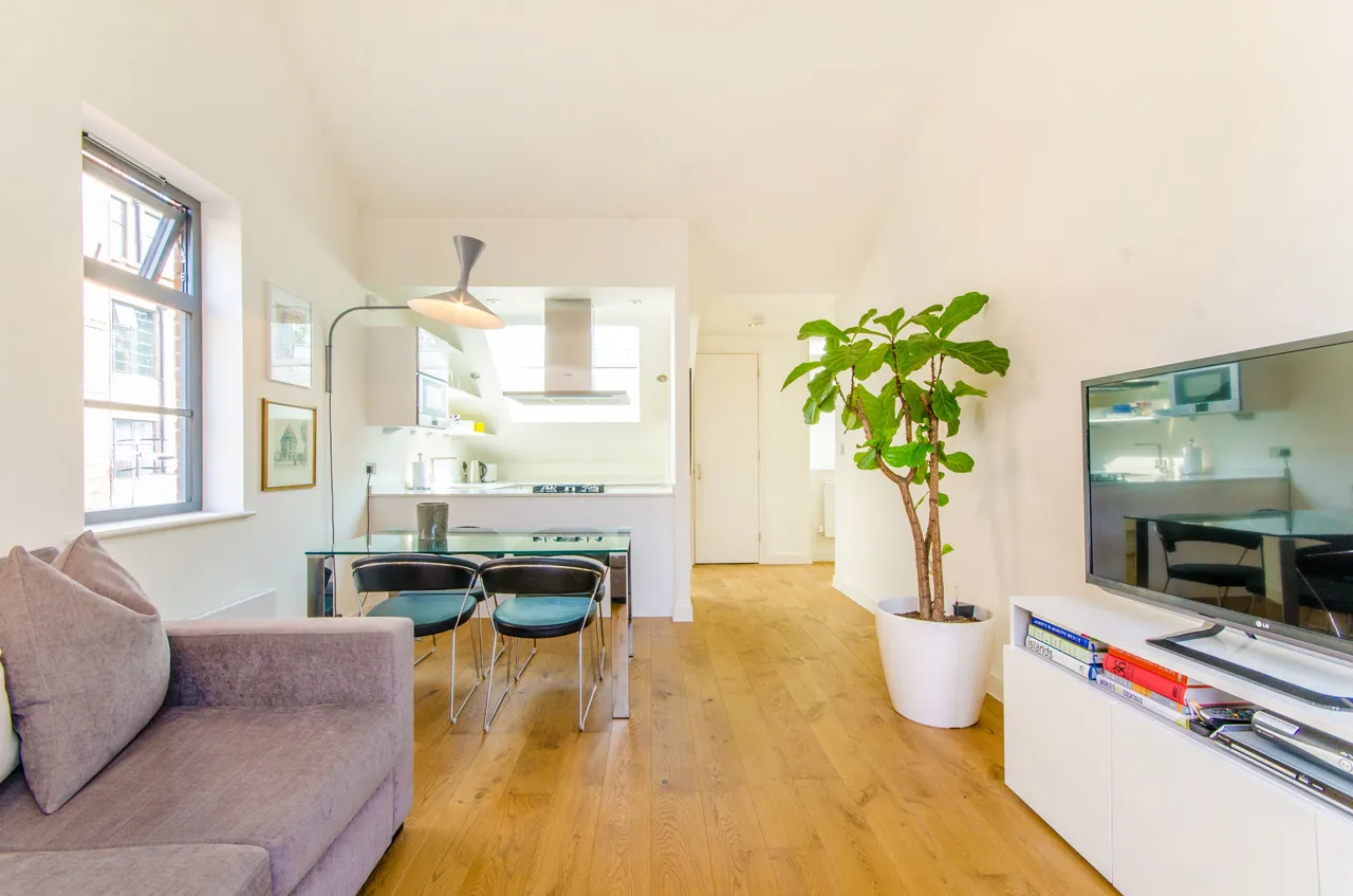 Apartment 1, 11 Elliotts Place, London, photo 3
