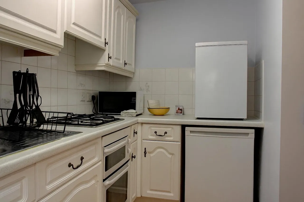 Tanbridge Park, Horsham, RH12, photo 4
