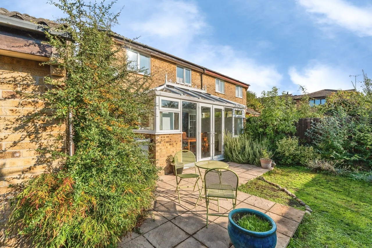 Petty Close, Romsey, SO51, photo 17