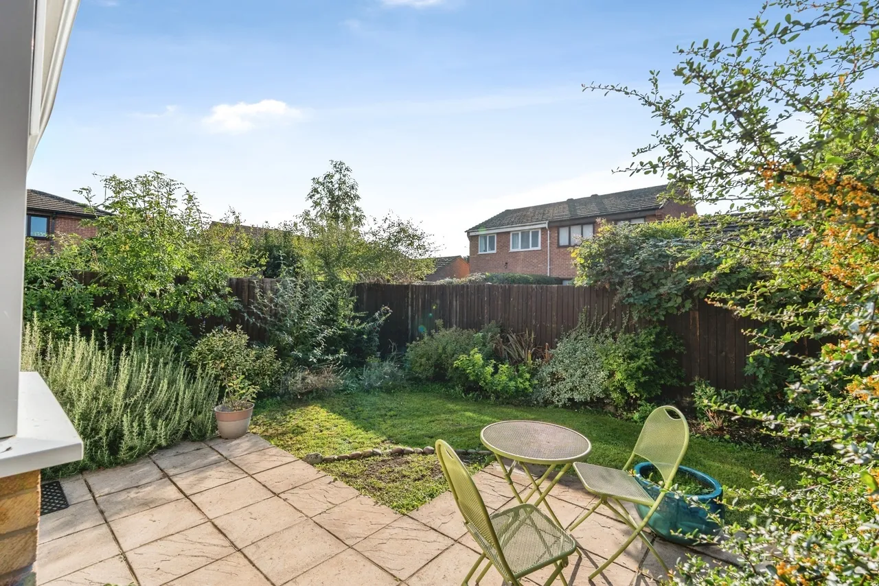 Petty Close, Romsey, SO51, photo 2